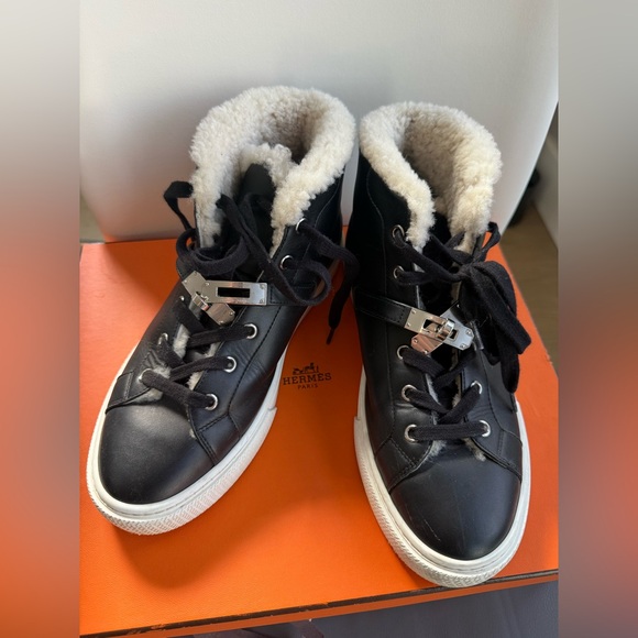 HERMÈS Black leather shearling Kelly lace up sneakers women  full set 39